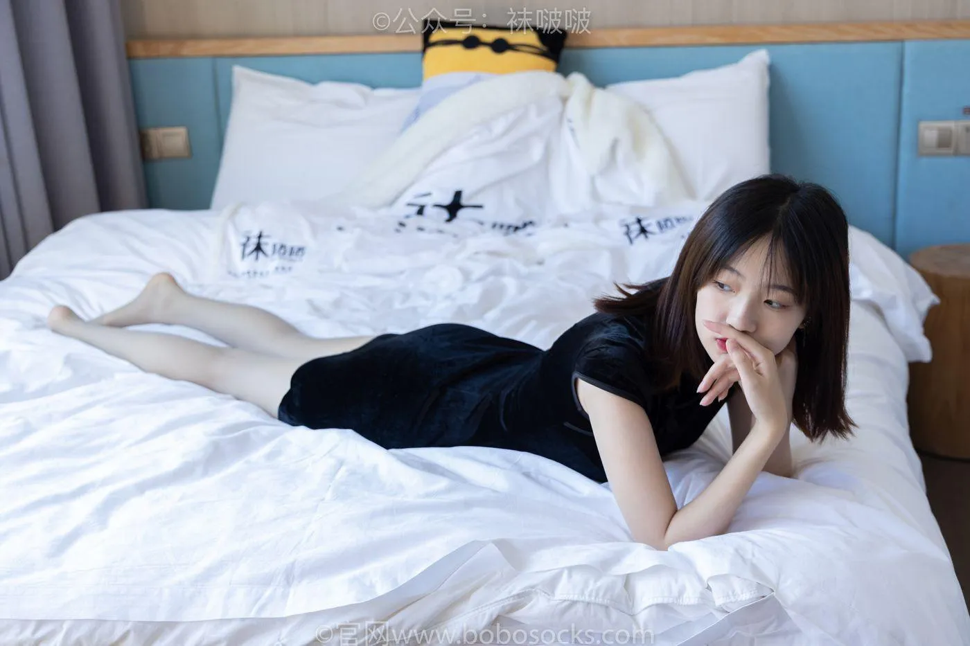 [BoBoSocks袜啵啵]NO.035 小甜豆-平底鞋、薄灰丝、薄咖啡丝 [133P]插图2